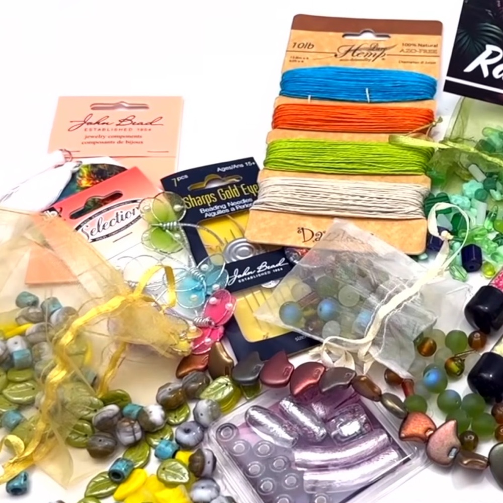 John Bead Curiosities #10 Rainforest